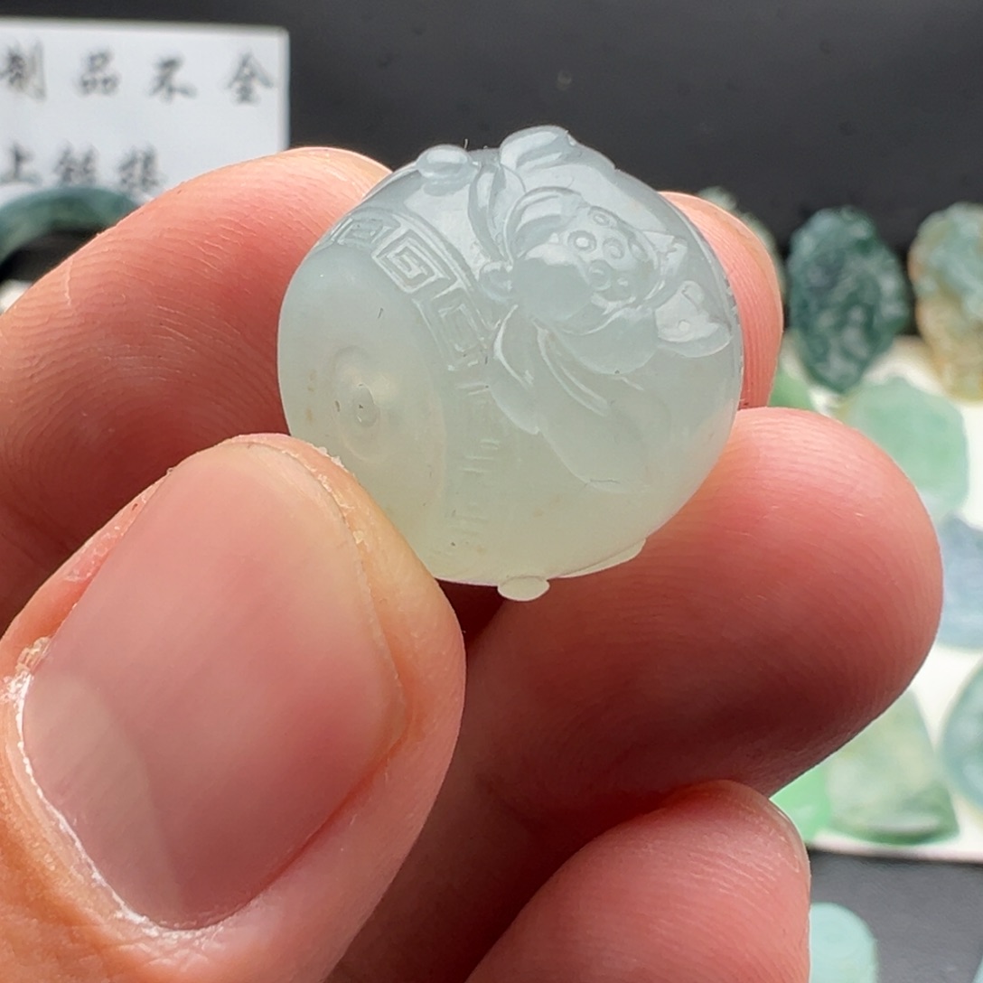 定制翡翠未镶嵌珠子