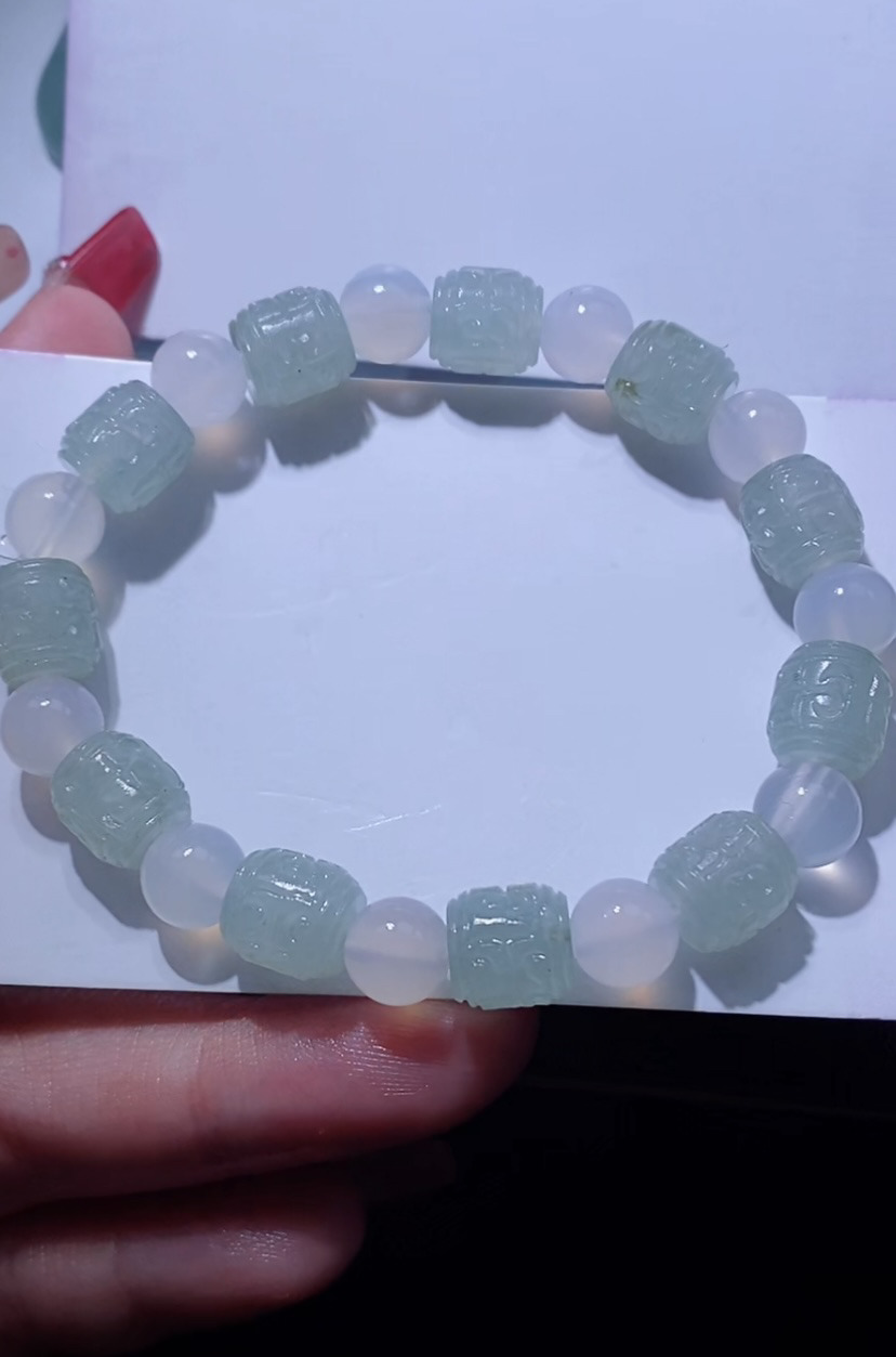 天然翡翠未镶嵌翡翠