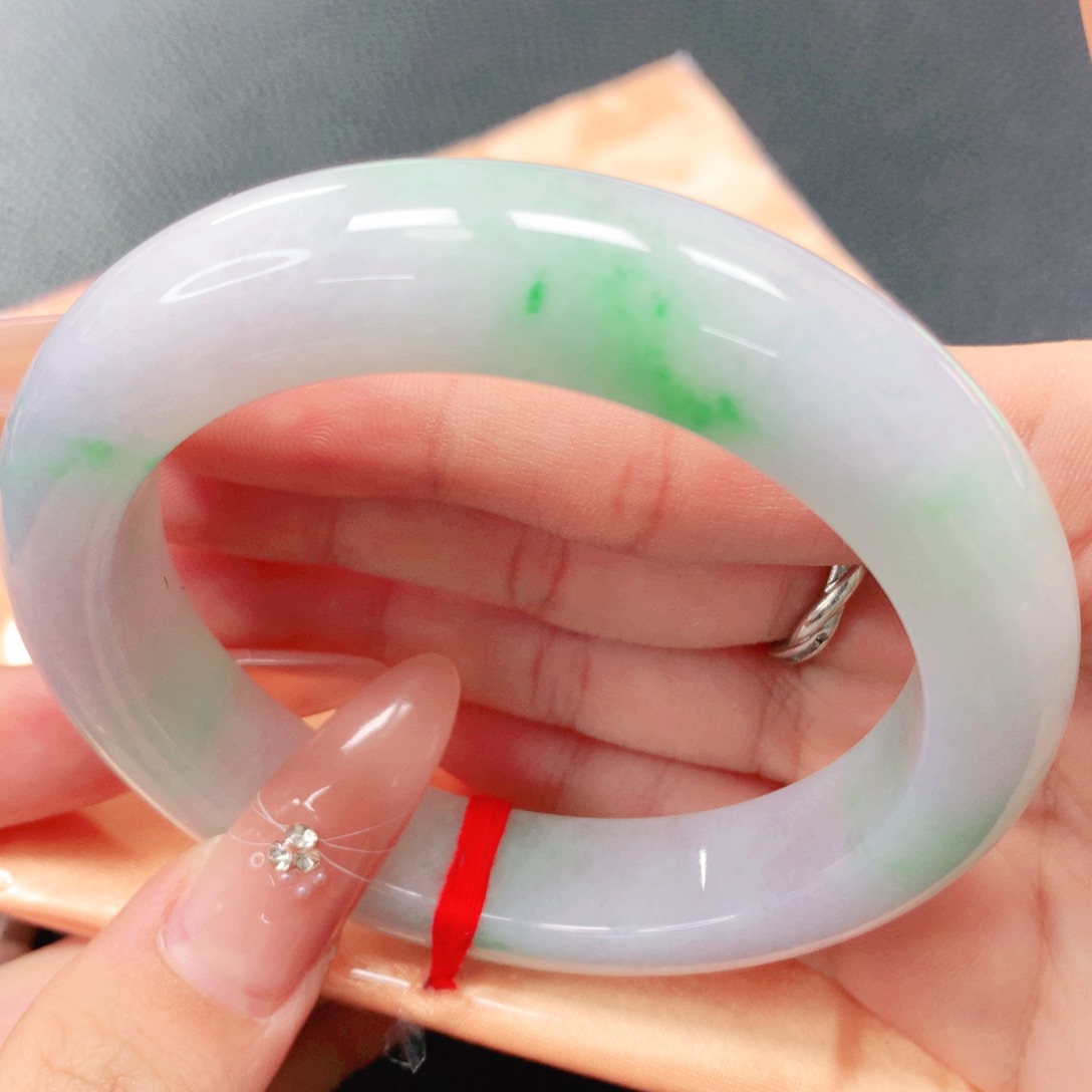 未镶嵌手镯翡翠57。