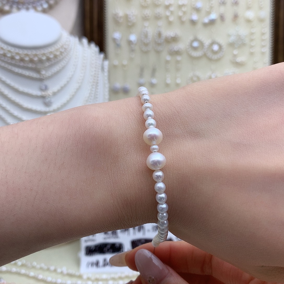 颈饰银S925镶嵌淡水珍珠