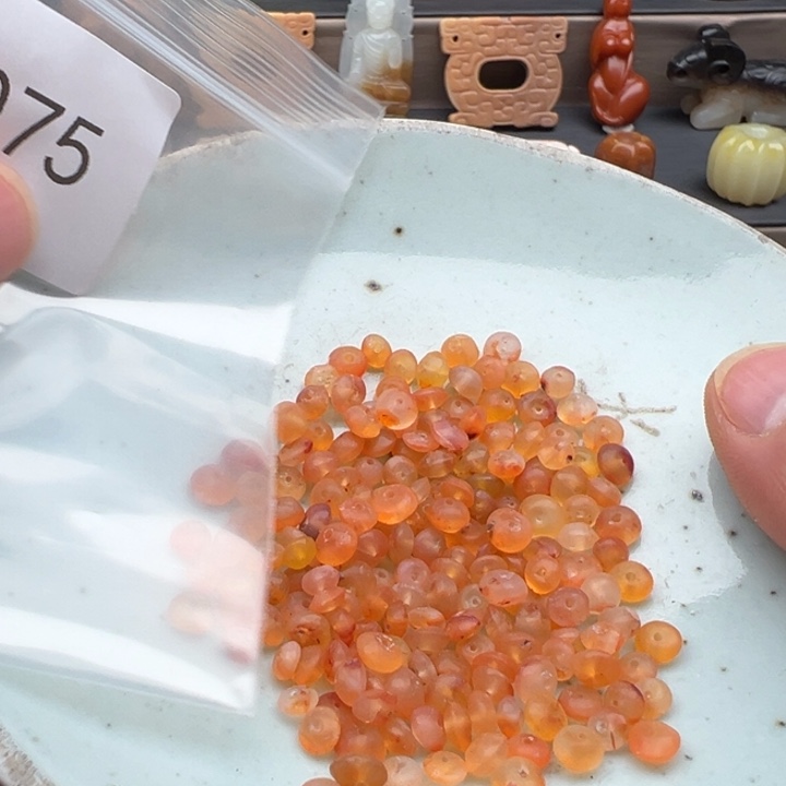 玛瑙/玉髓未镶嵌珠宝半成品