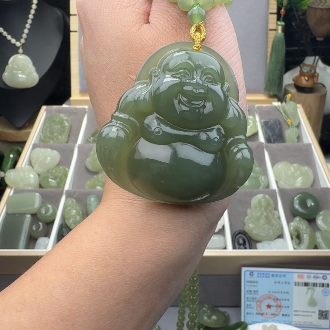 和田玉颈饰未镶嵌