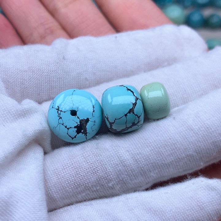 绿松石颈饰未镶嵌回***终