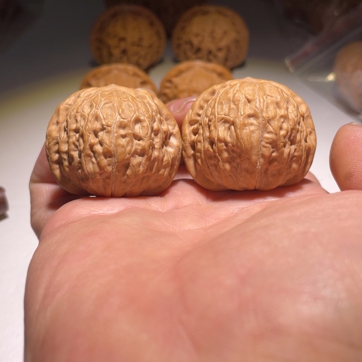 文玩核桃把件锤王