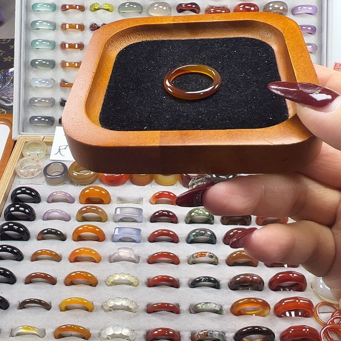 玛瑙/玉髓未镶嵌戒指B10不退换18.9港20