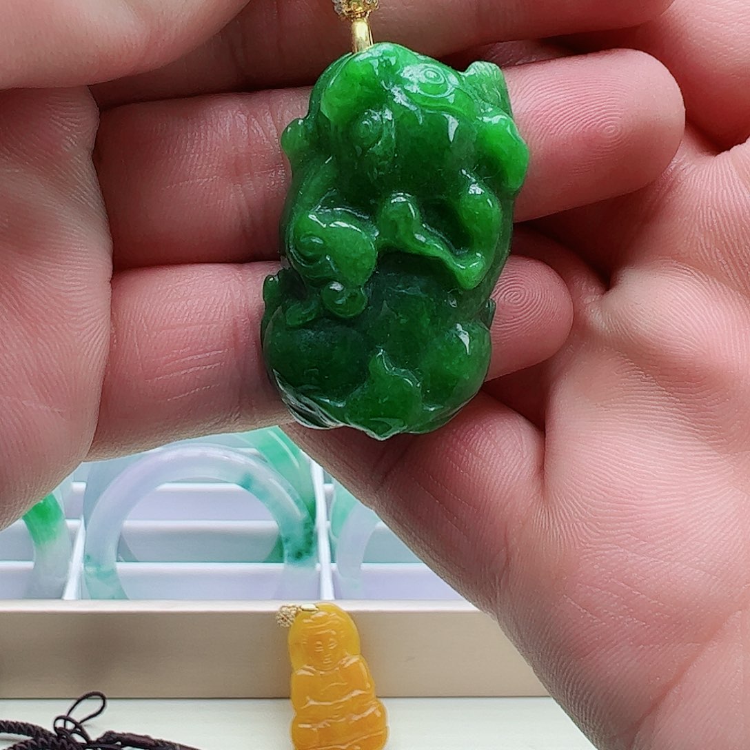 翡翠吊坠(赠链)银S925镶嵌