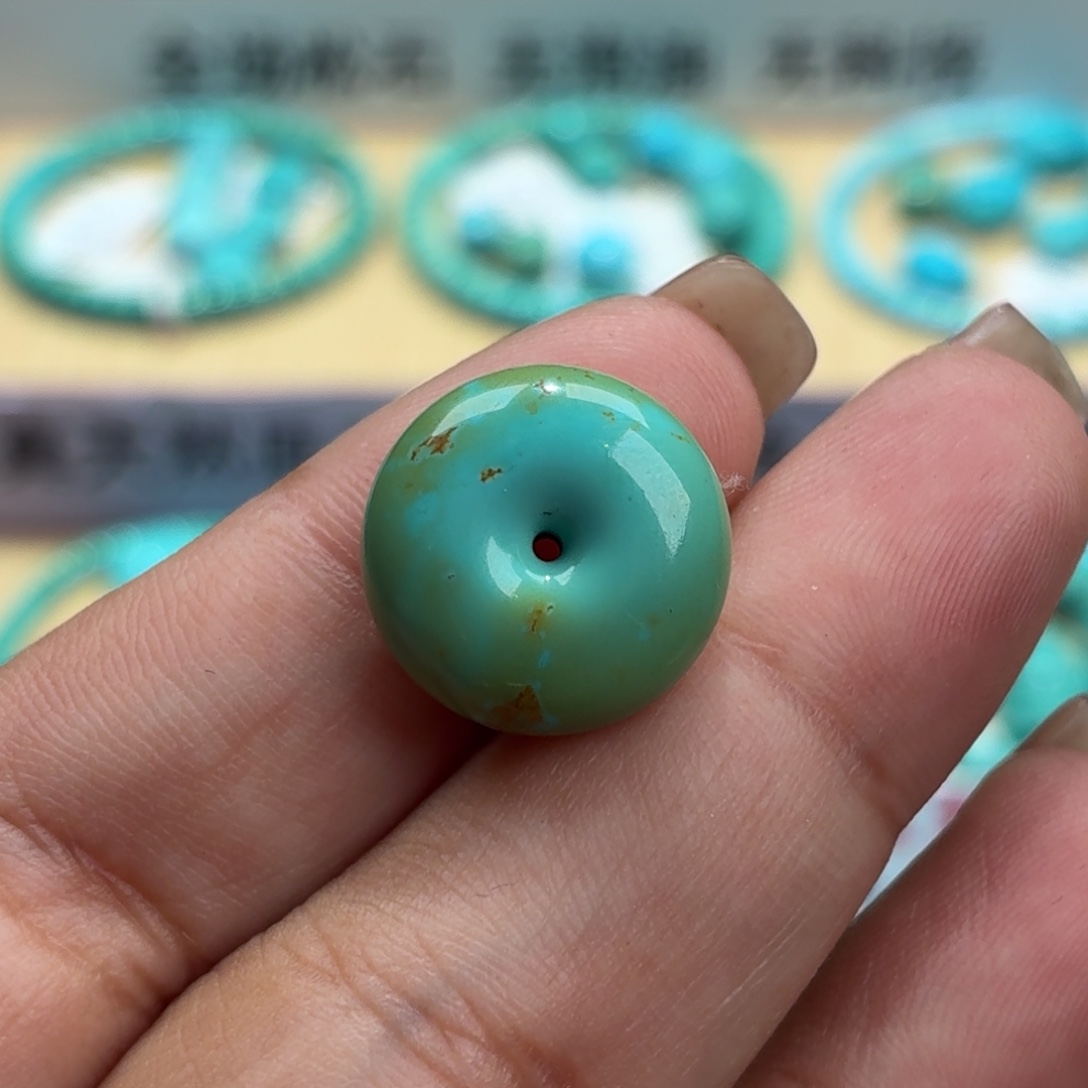 蓝***海绿松石未镶嵌珠宝奇石