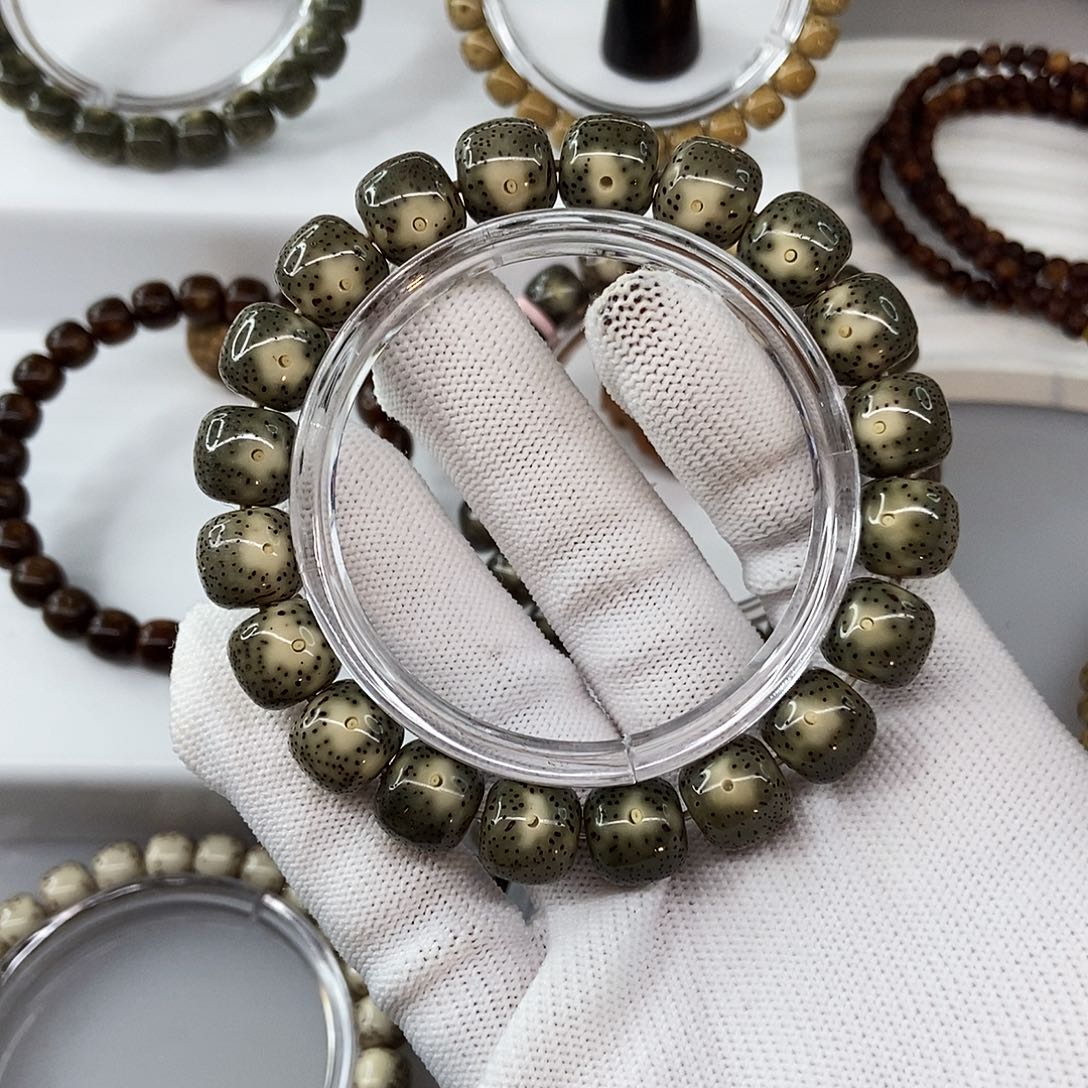 手串星月菩提11绿包白51