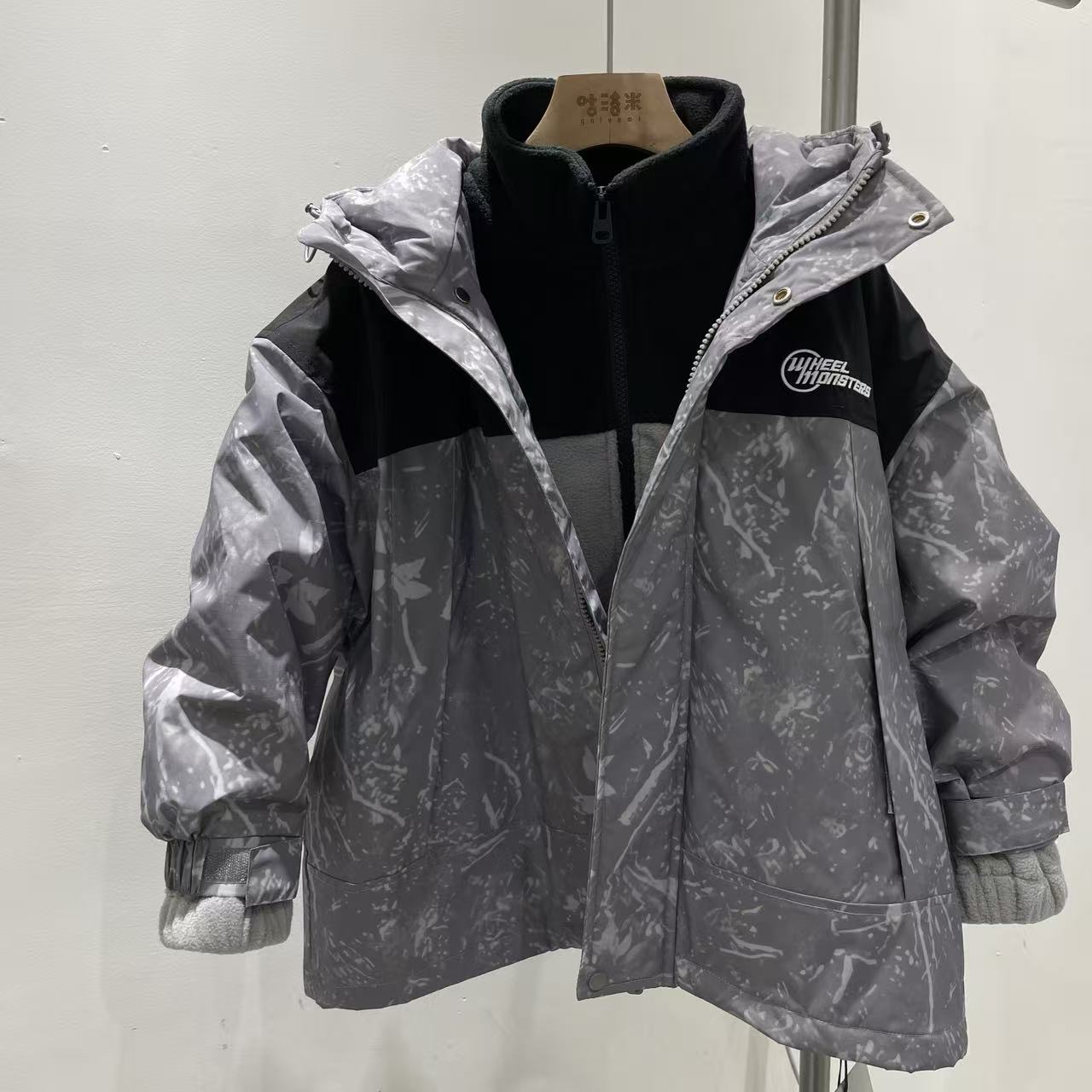 8076冬季儿童新款休闲外套