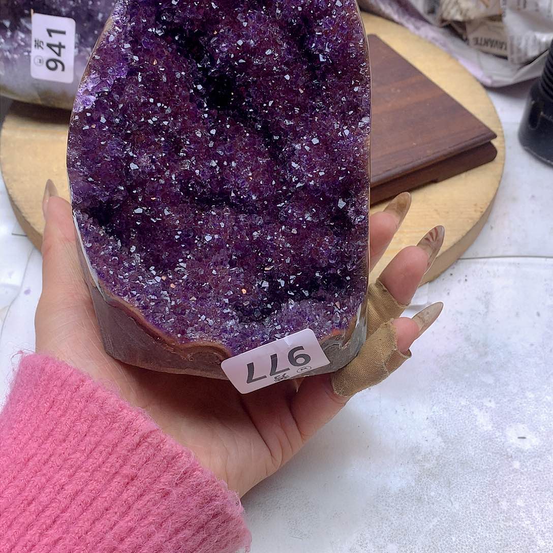 紫晶大型摆件（非配饰）未镶嵌