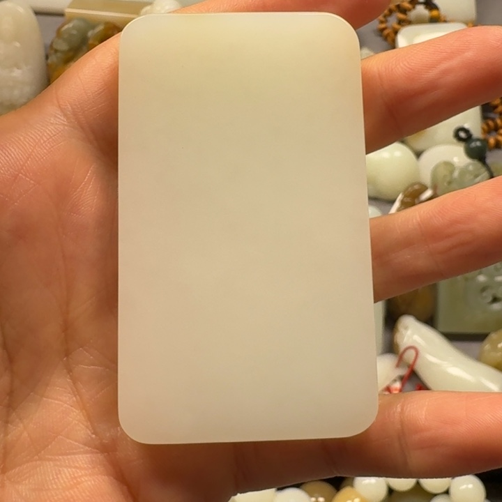 和田玉颈饰未镶嵌你*