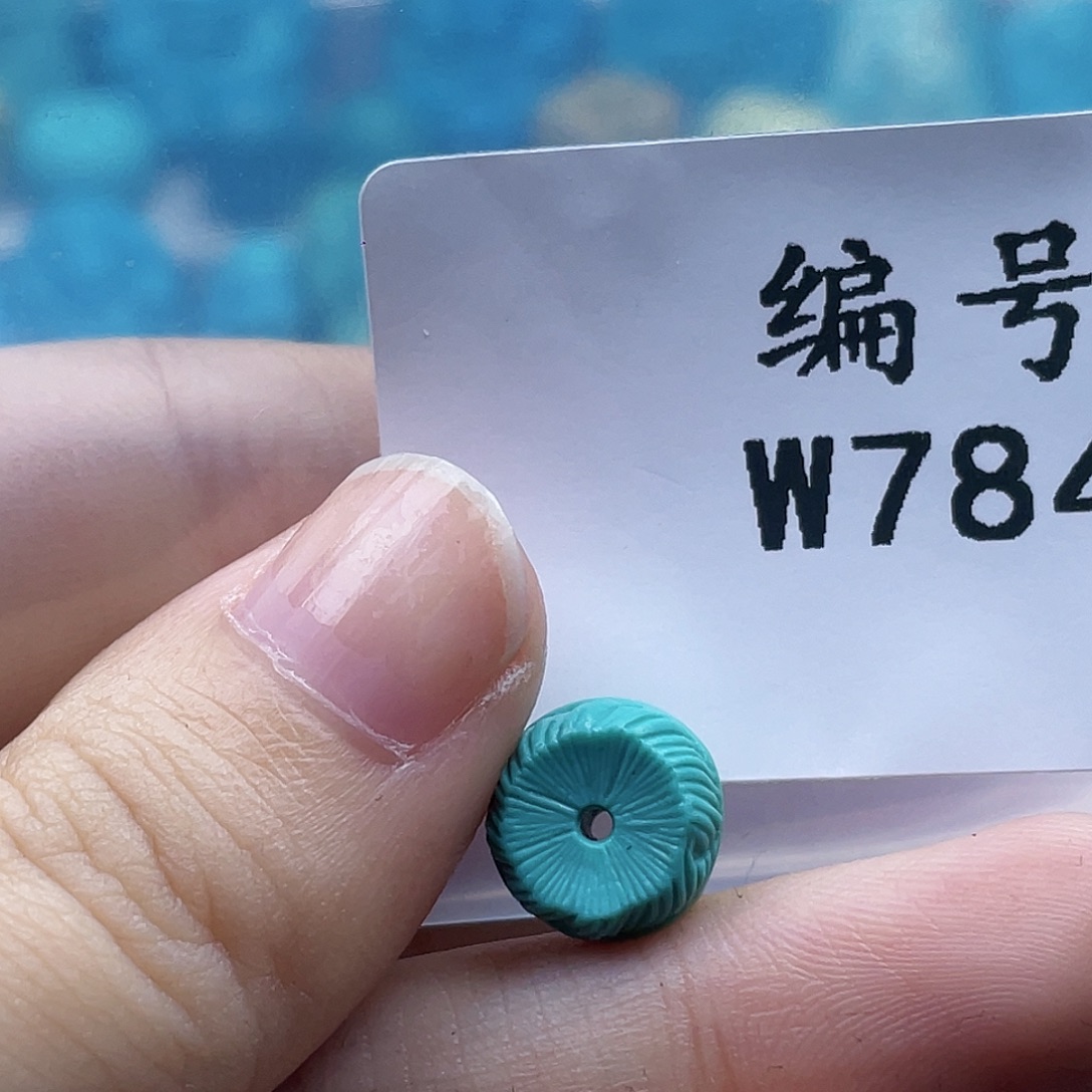 辉***场绿松石未镶嵌珠宝奇石