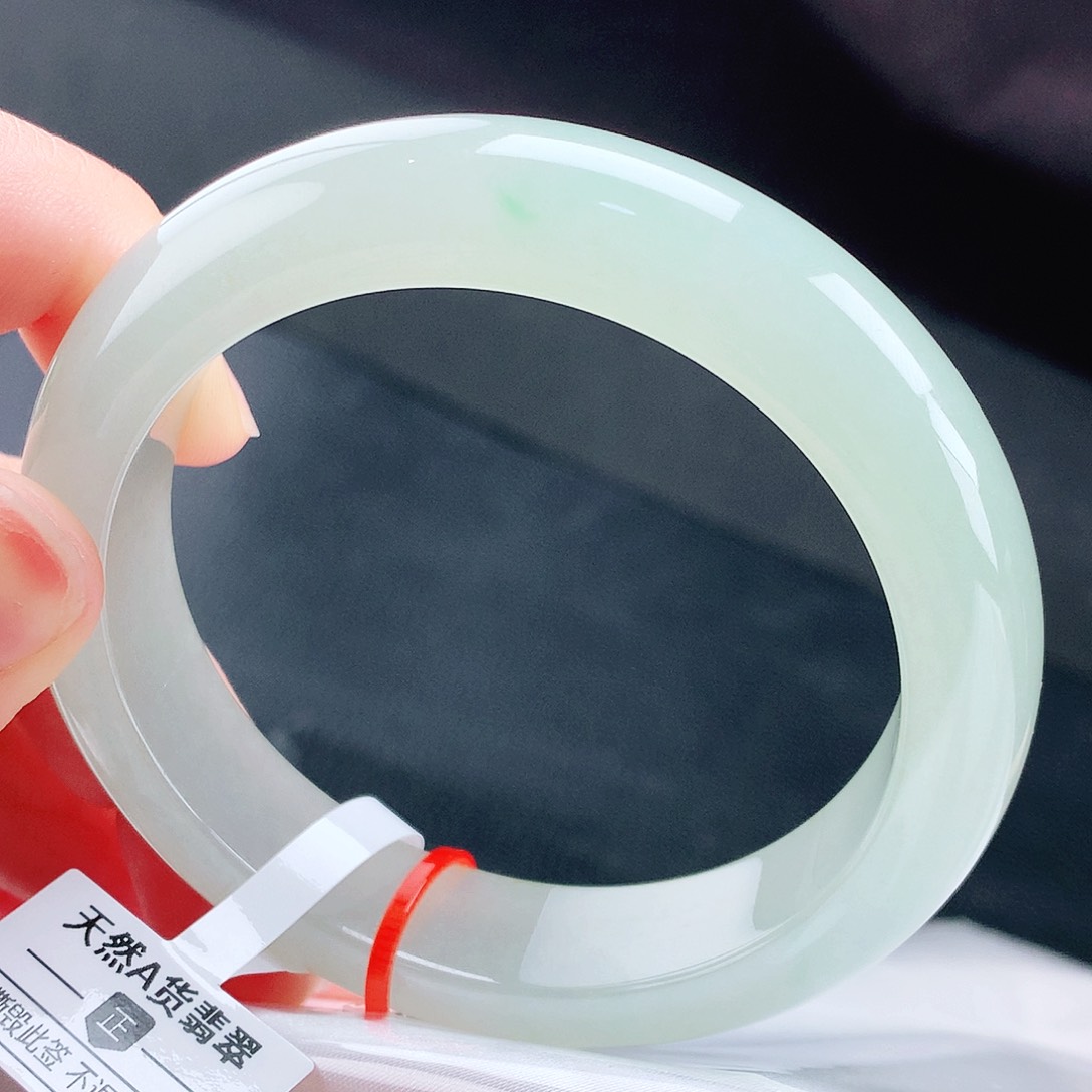 未镶嵌手镯翡翠57圈