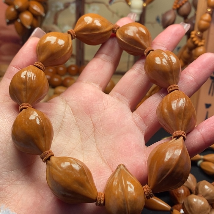 橄榄核手串/手链2.1三花铁盒