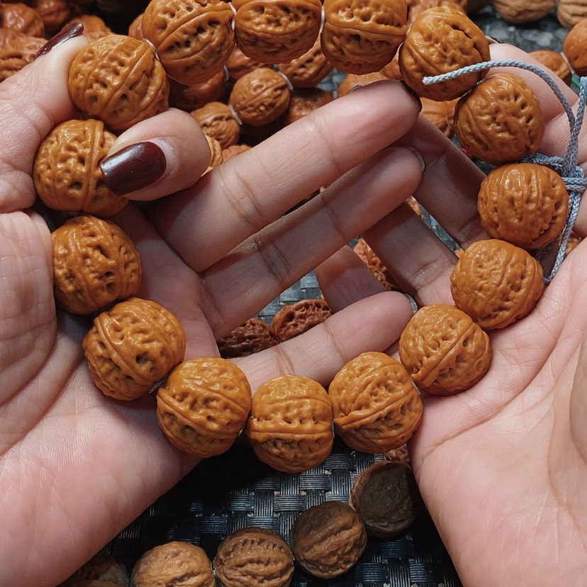 【闪购商品】文玩核桃吊坠磨盘