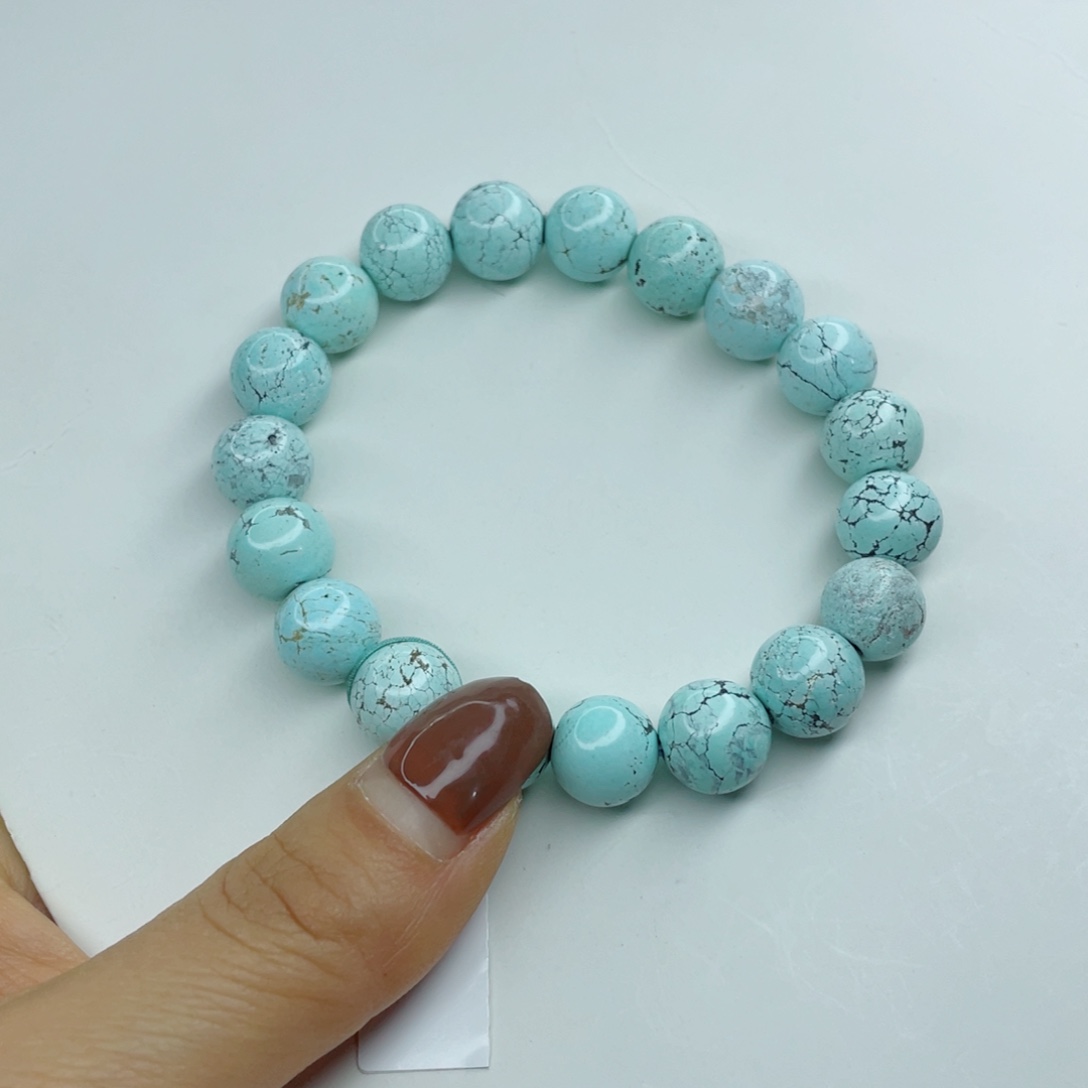 绿松石颈饰未镶嵌