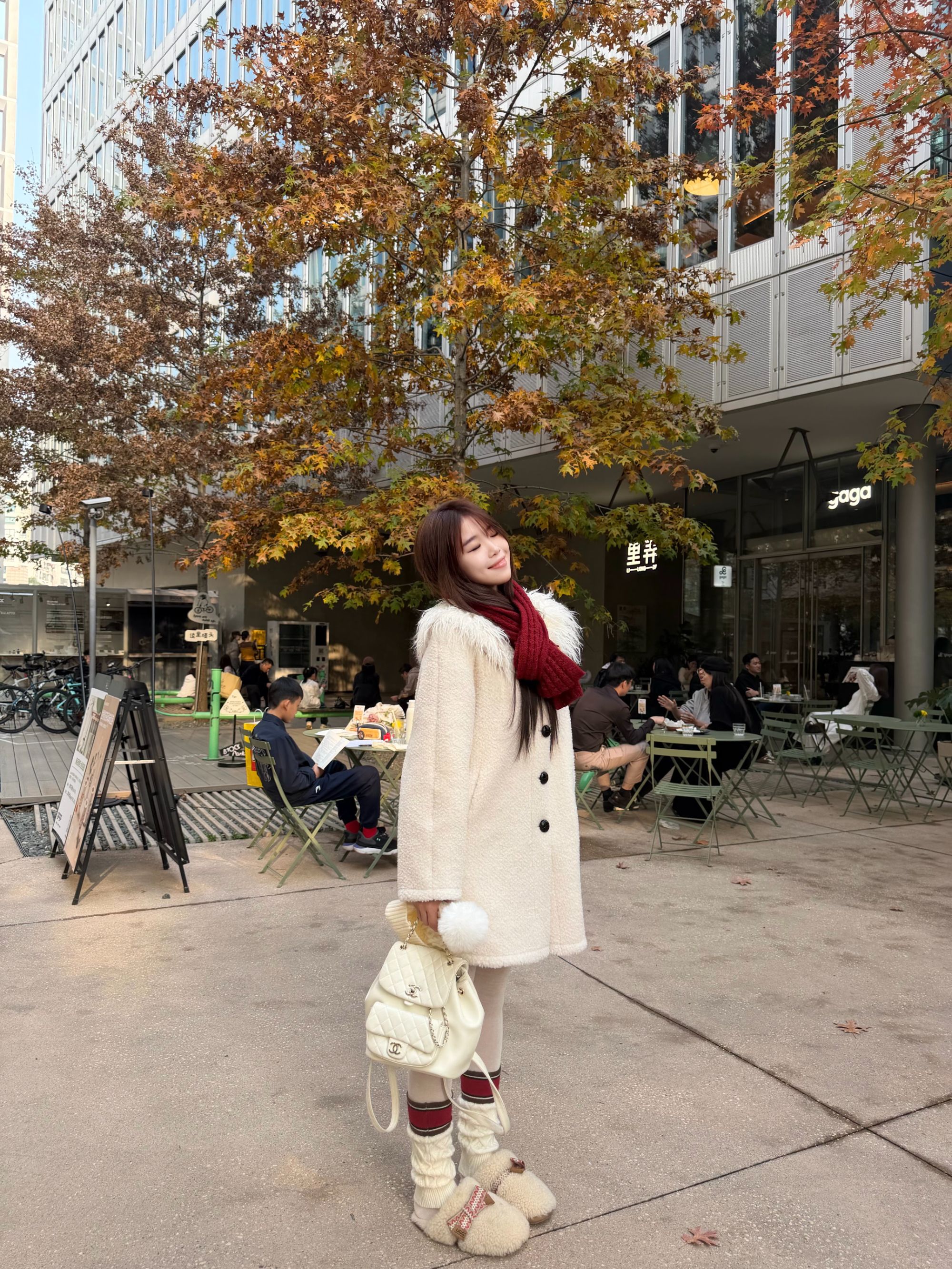 尹千金*【奶油巴斯克】皮毛一体毛毛外套 超级抗风保暖百搭W257522