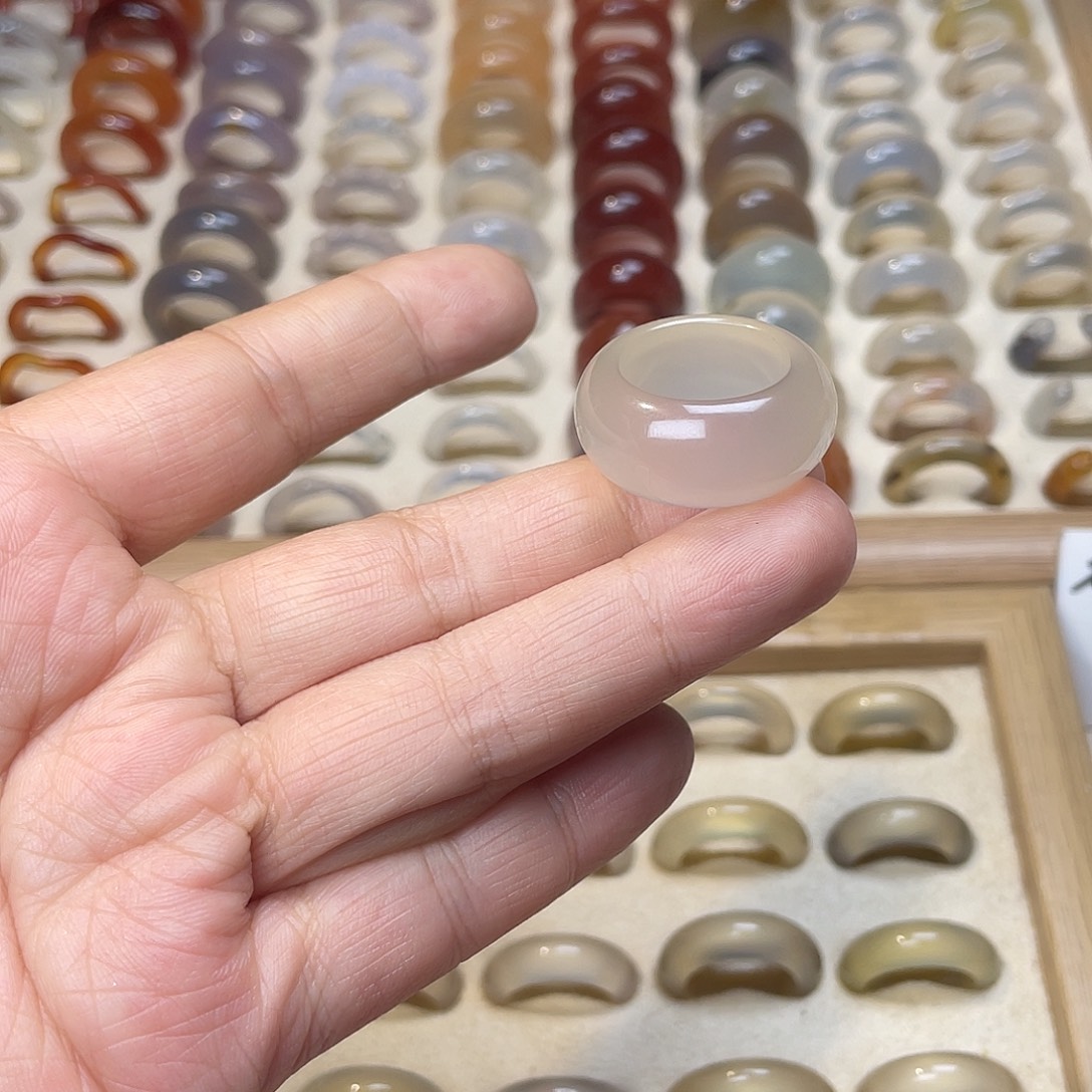 平****玛瑙/玉髓合金戒指A16港17内径18.4不退换