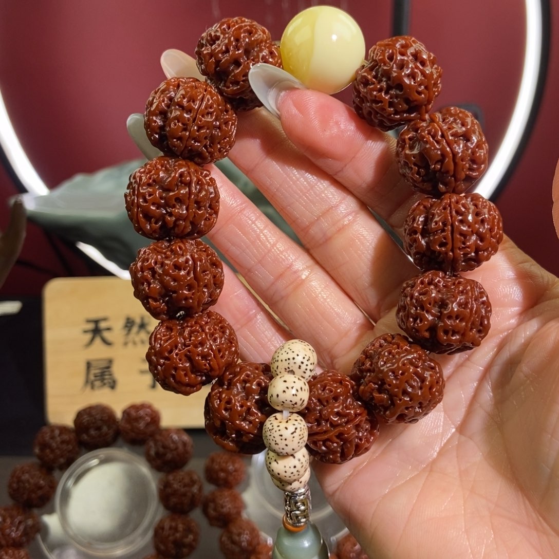 金刚菩提吊坠521。            