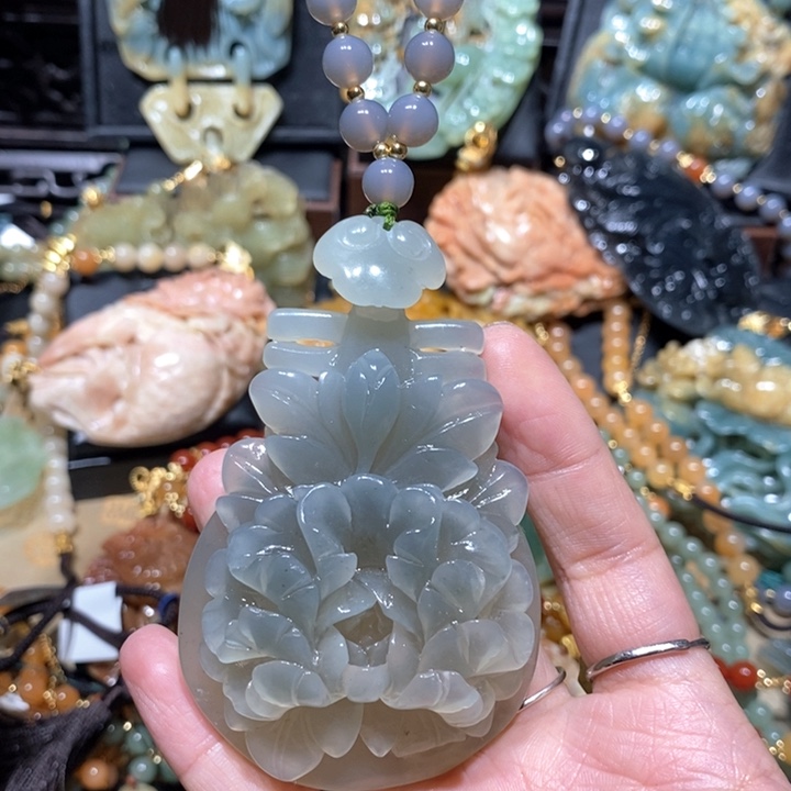 岫玉毛衣链未镶嵌