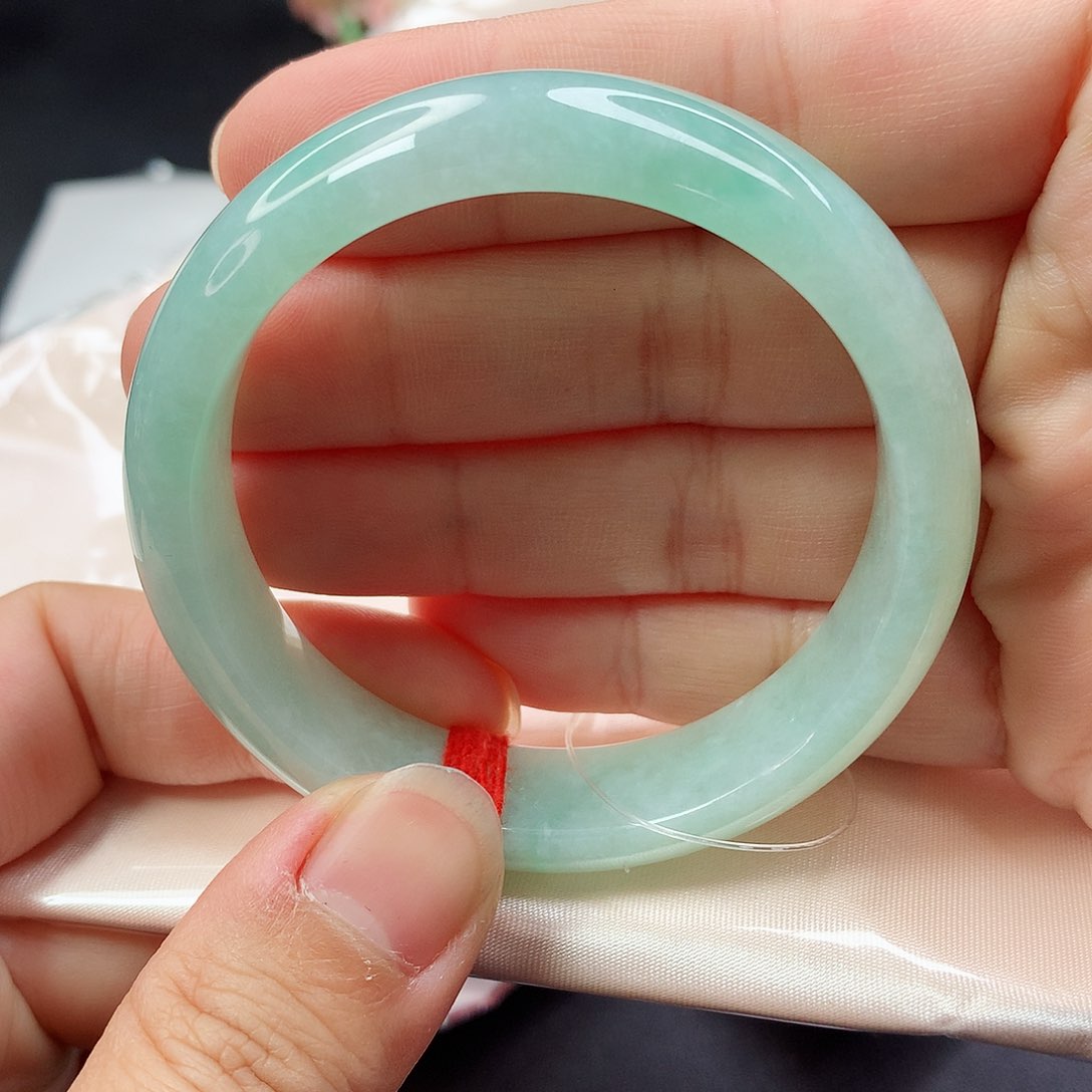 未镶嵌手镯翡翠4