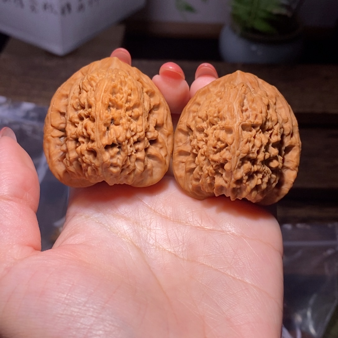 .****文玩核桃吊坠全品41高炮南疆