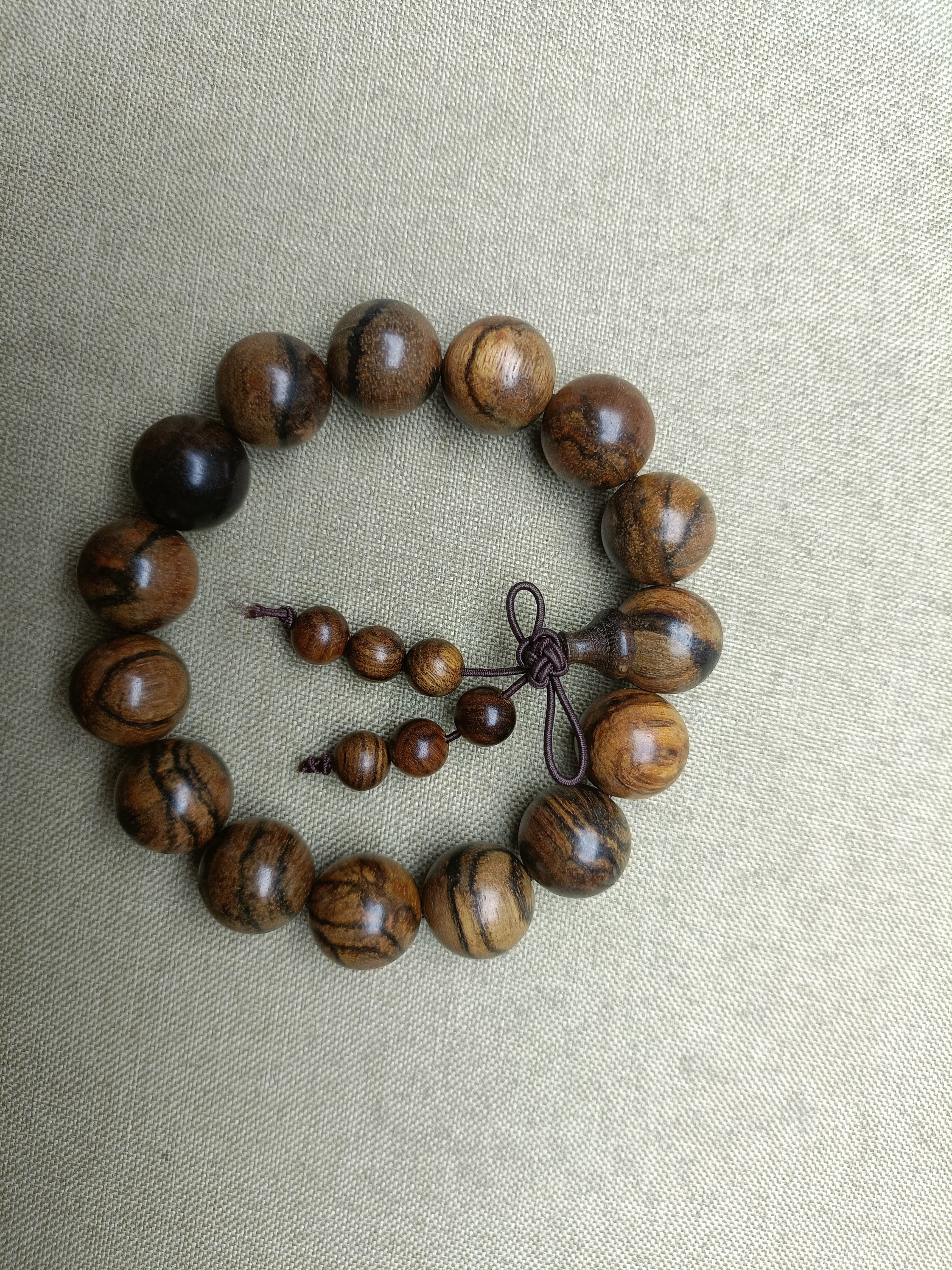 链接327号越南文玩单圈手串