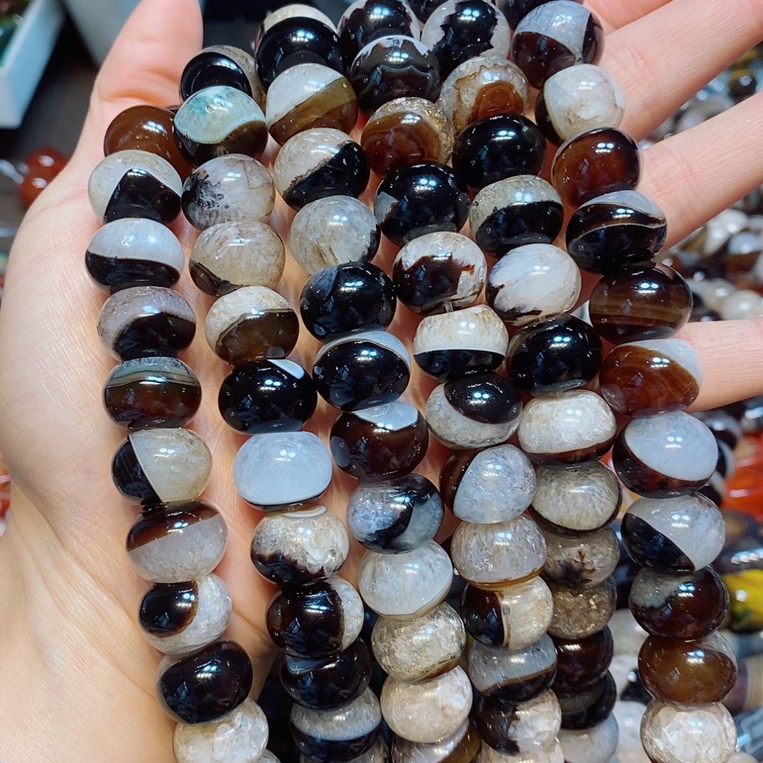 玛瑙/玉髓散珠天然玛瑙水晶共生一条16mm