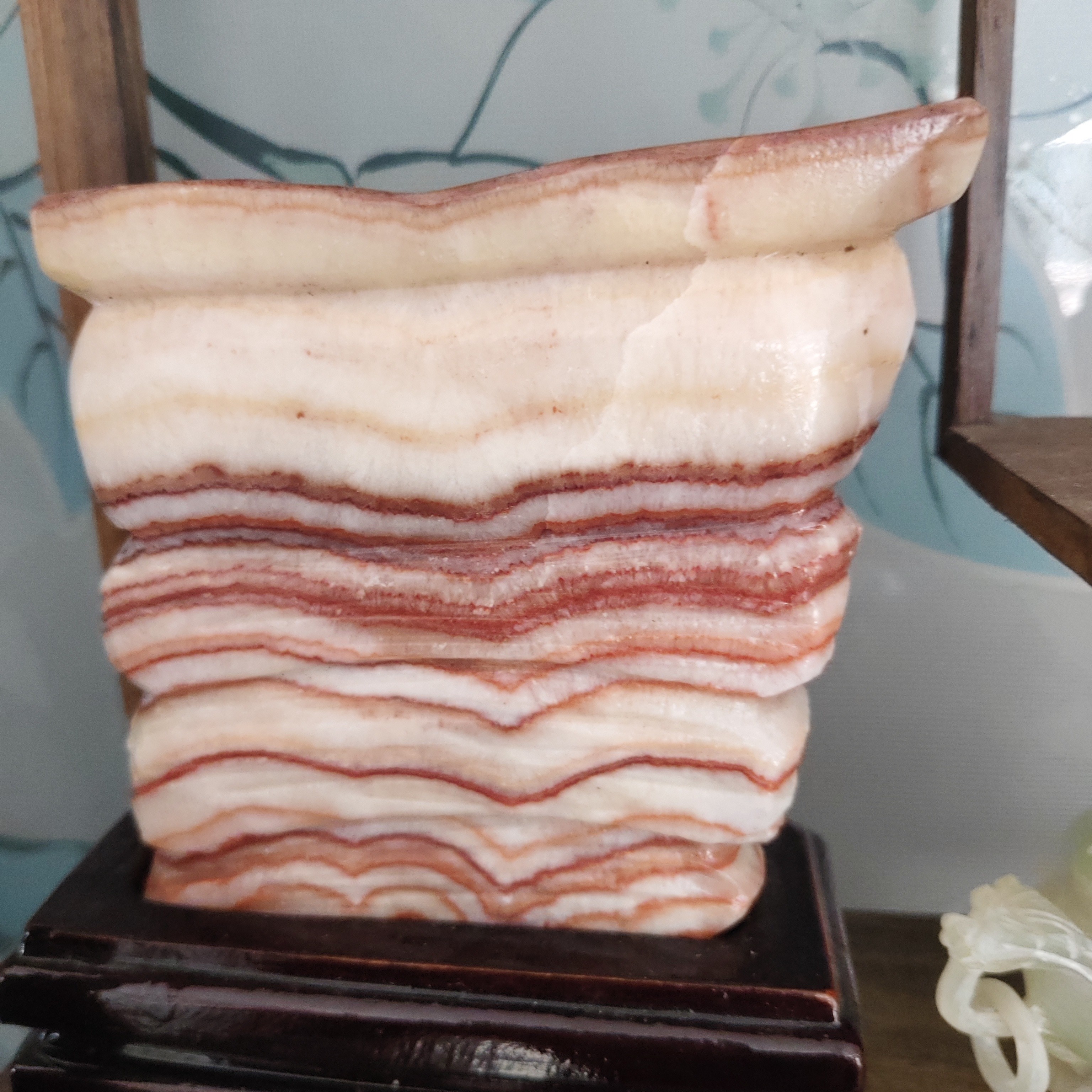 日货回流的猪肉石，很好看。非常像的。是两块一起发。