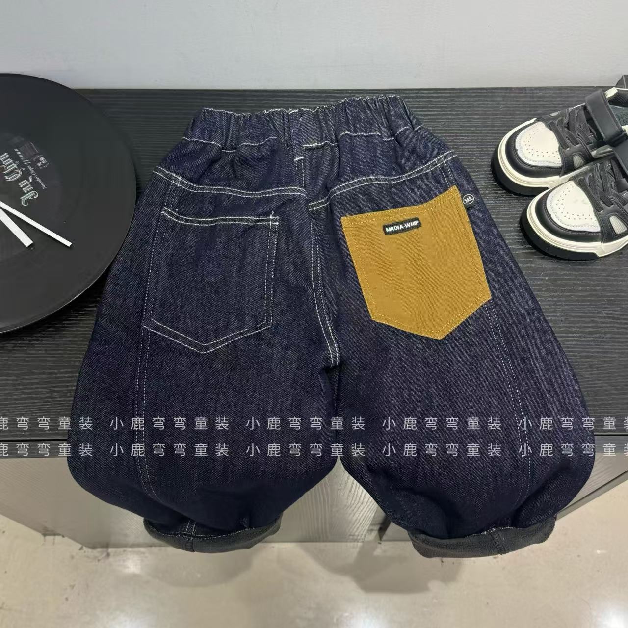 D25715秋冬儿童黄色后袋一体绒牛仔裤