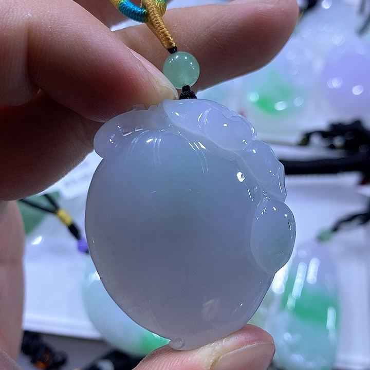 翡翠颈饰未镶嵌天然翡翠A货吊坠