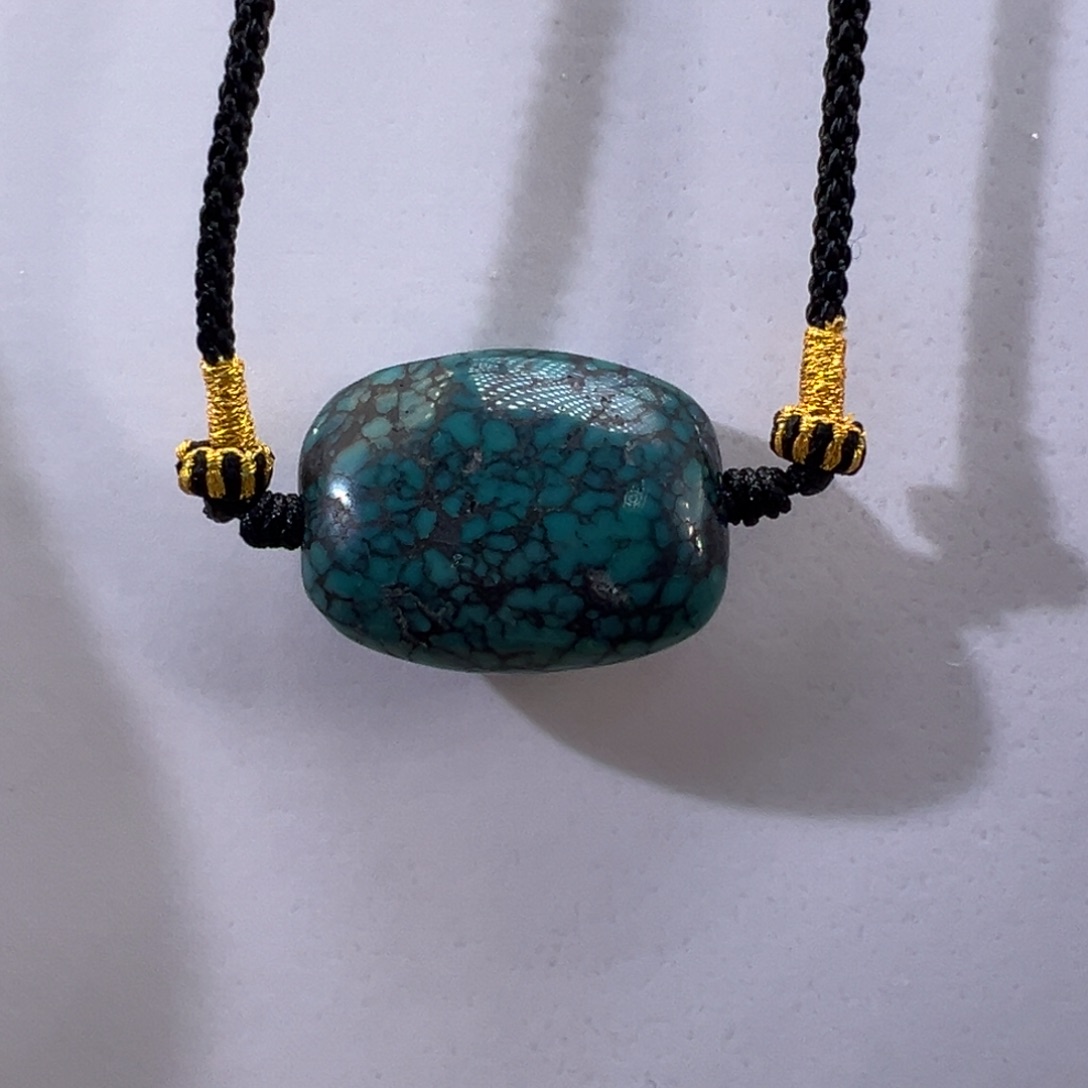 绿松石未镶嵌挂件