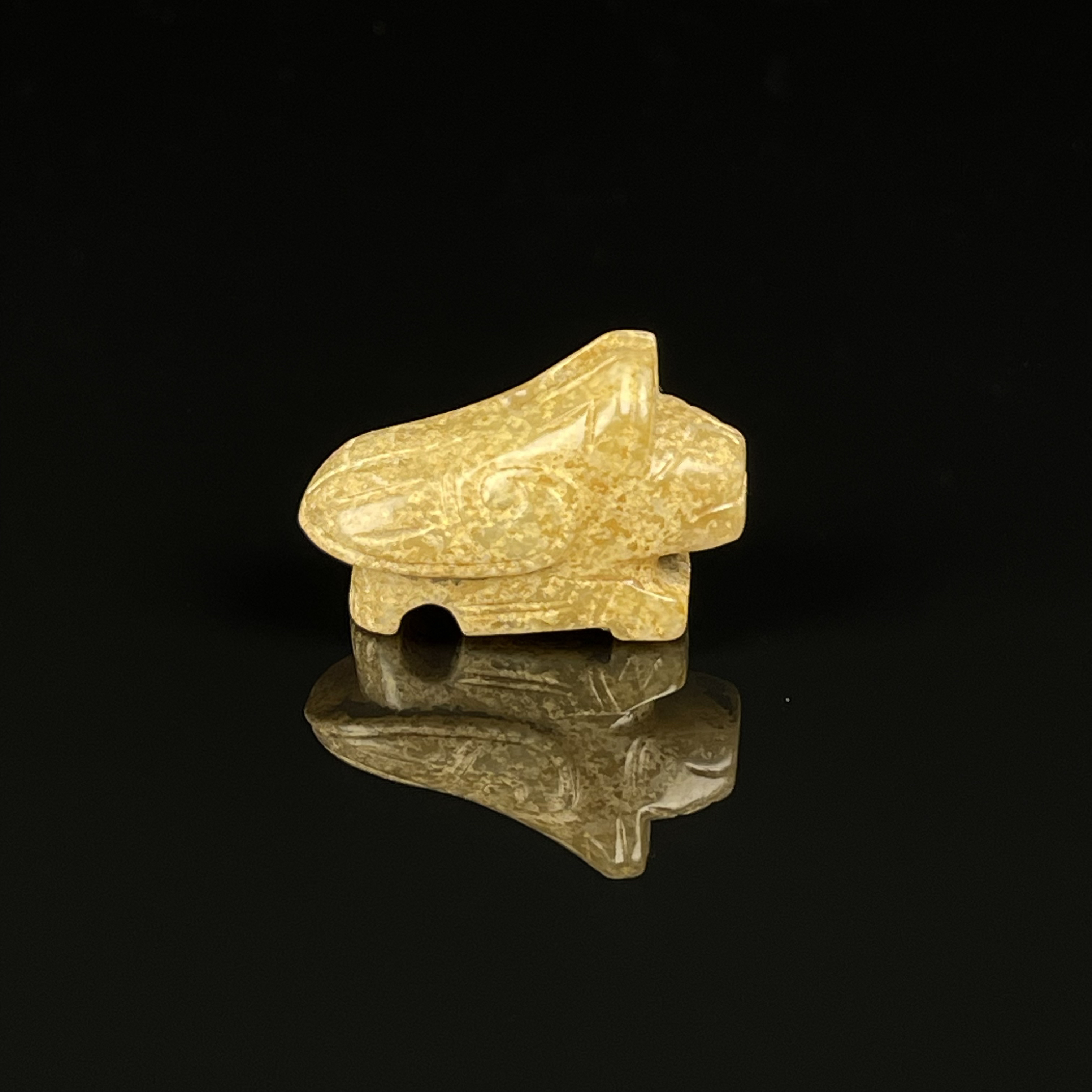 G123132/民国和田玉雕件 