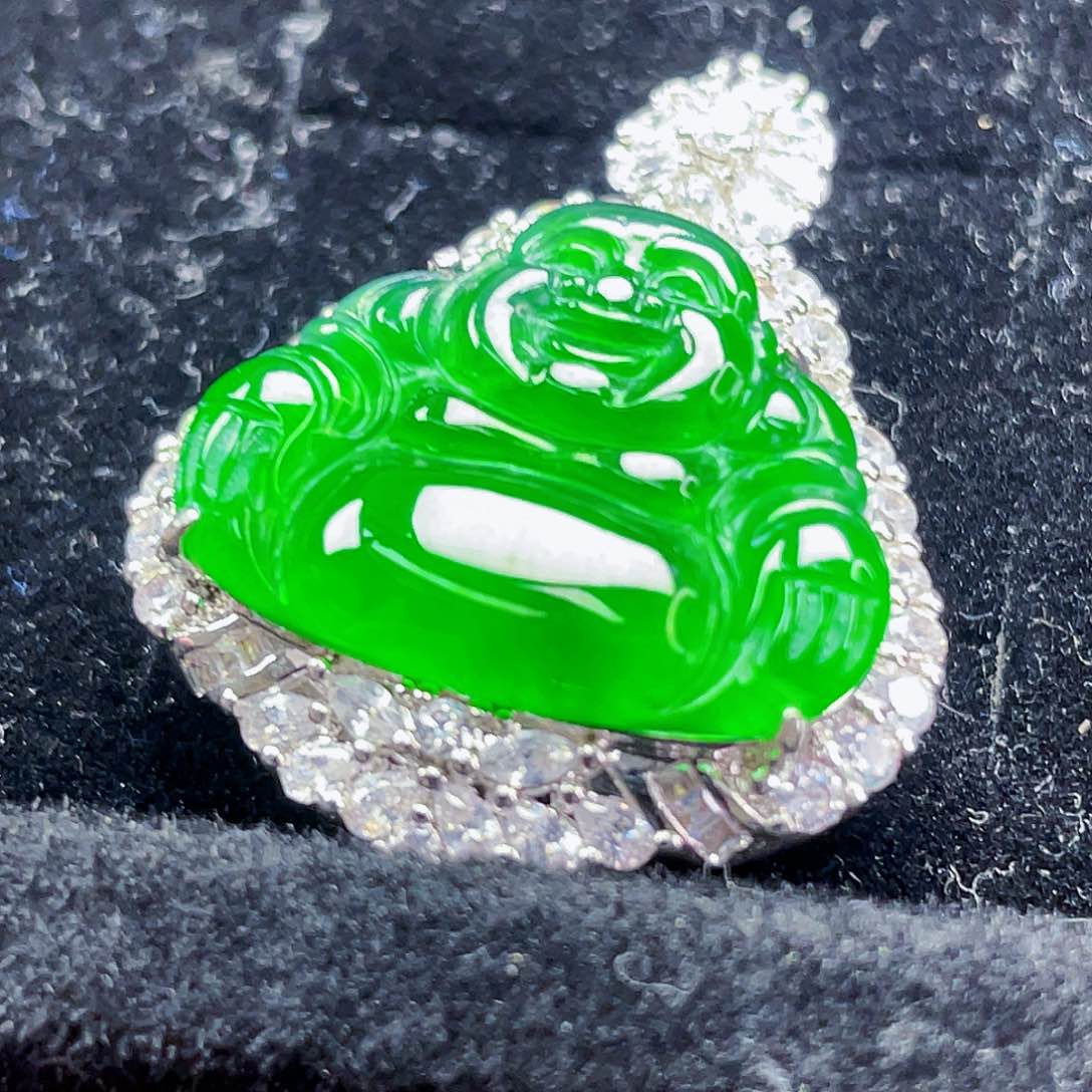 翡翠未镶嵌颈饰188