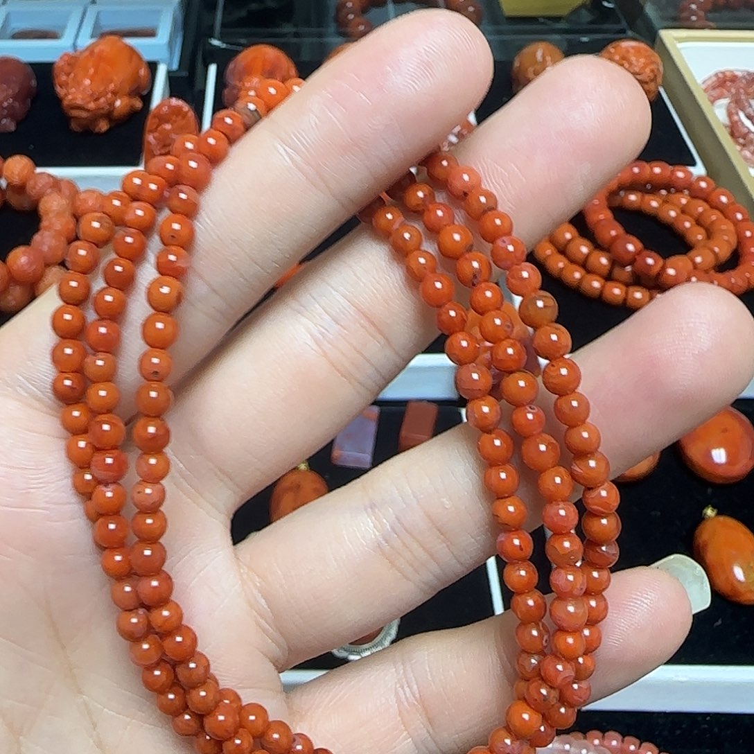 南红玛瑙未镶嵌颈饰