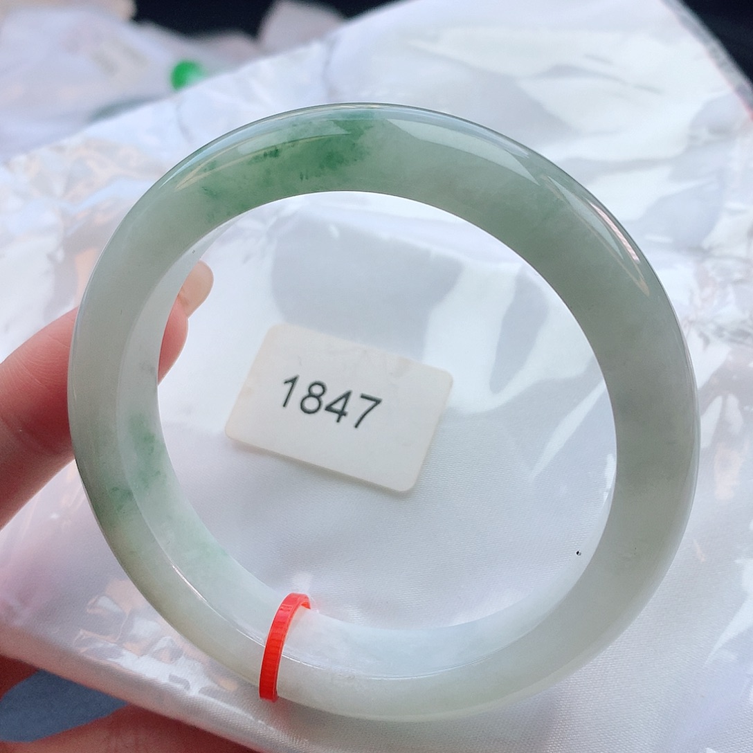 翡翠手镯未镶嵌58圈口881847