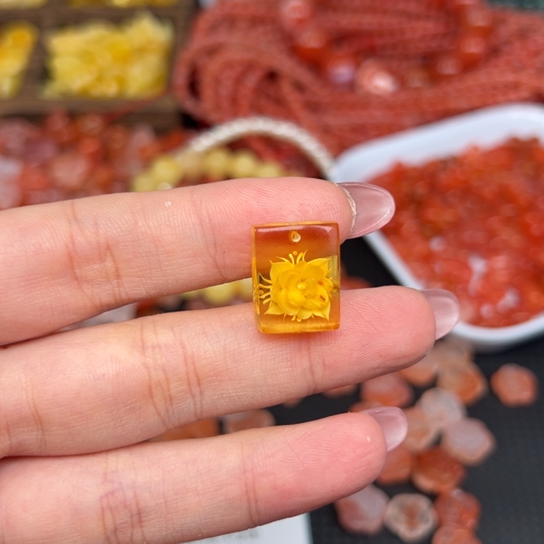 *****琥珀未镶嵌吊坠(不含链)