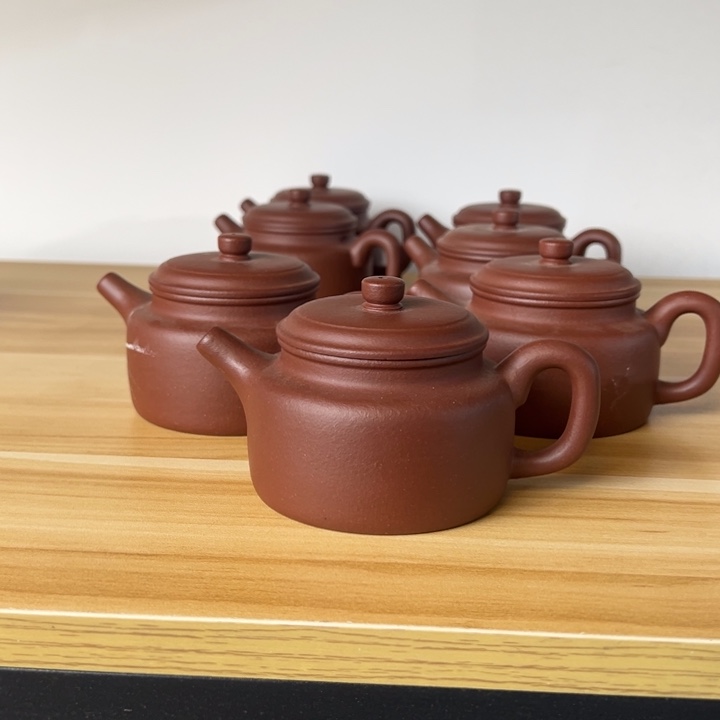 紫砂茶壶台西底槽清德钟