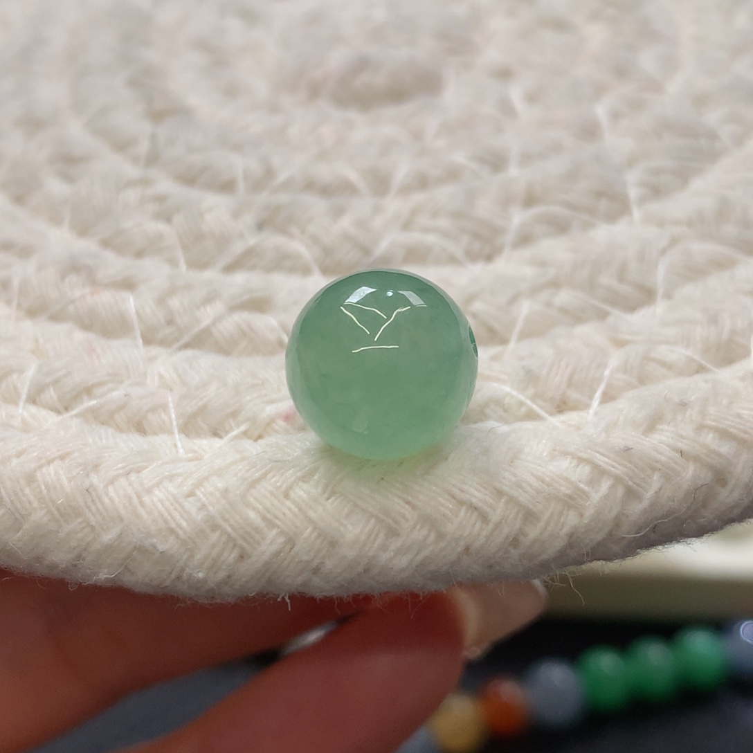 定制翡翠未镶嵌 毛货抛光定制 冰胶甜色晴绿 卡11 f