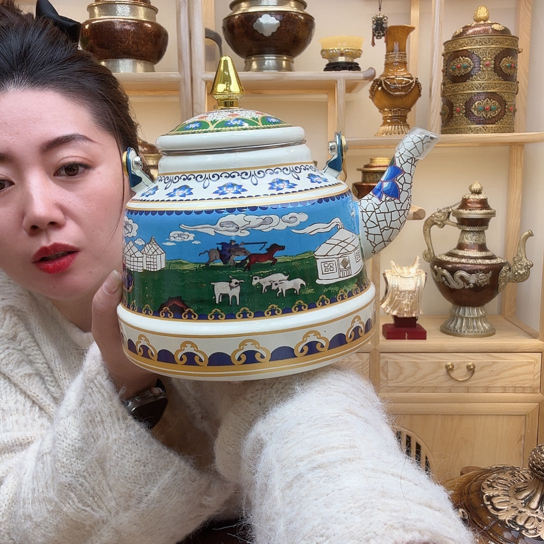 搪瓷两个草原风景，唐子湖