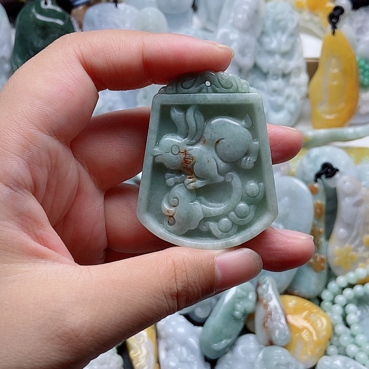 吊坠(不含链)未镶嵌翡翠1