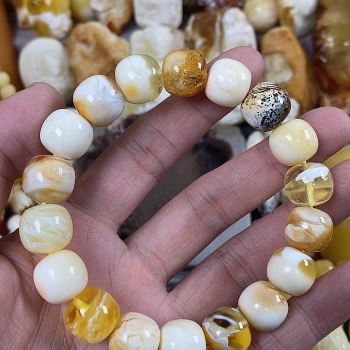 琥珀未镶嵌珠宝奇石我