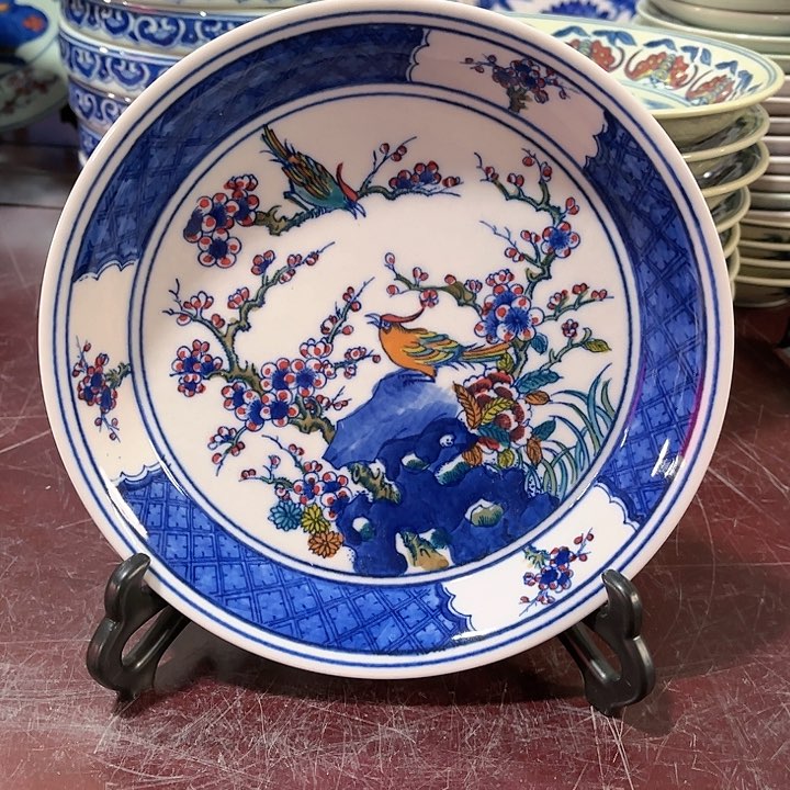 瓷片///////直径20厘米。配支架。