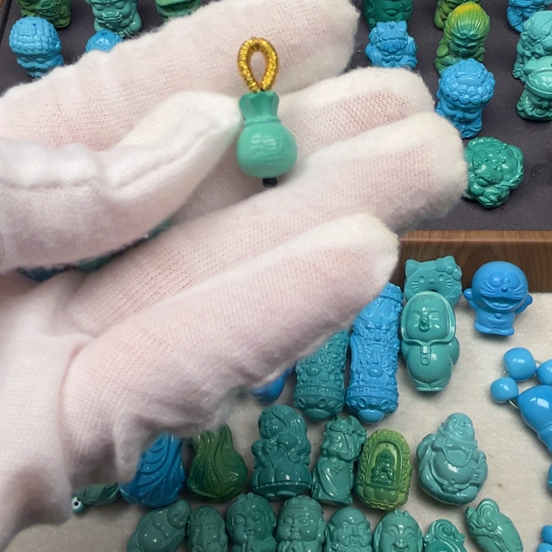 茜****老型圆珠直播间选品