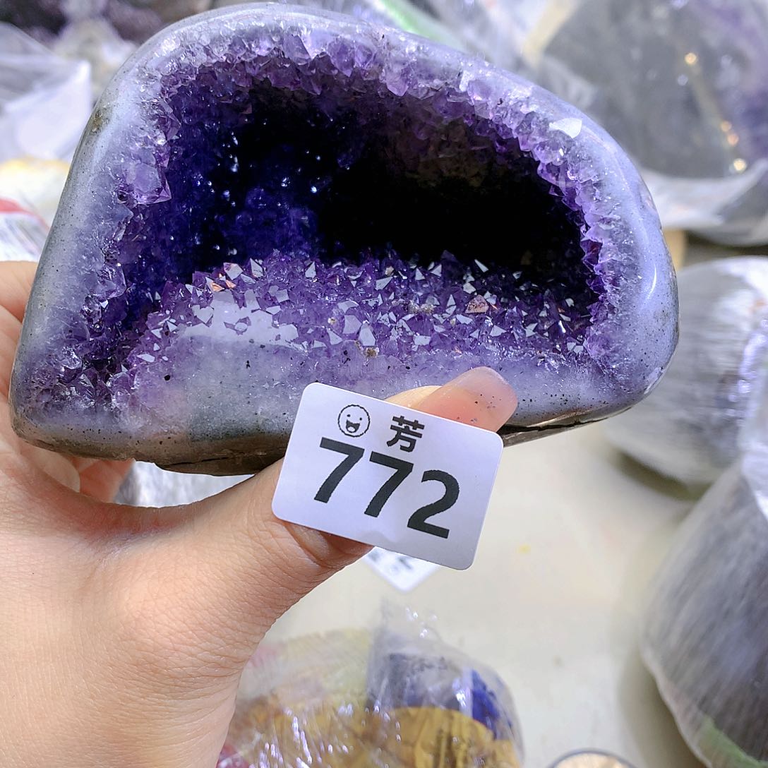 紫晶大型摆件（非配饰）未镶嵌