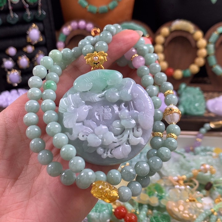 翡翠未镶嵌颈饰吊坠