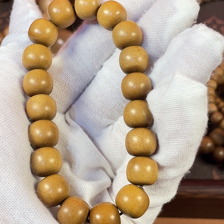 S****檀香木老山檀10×11手串