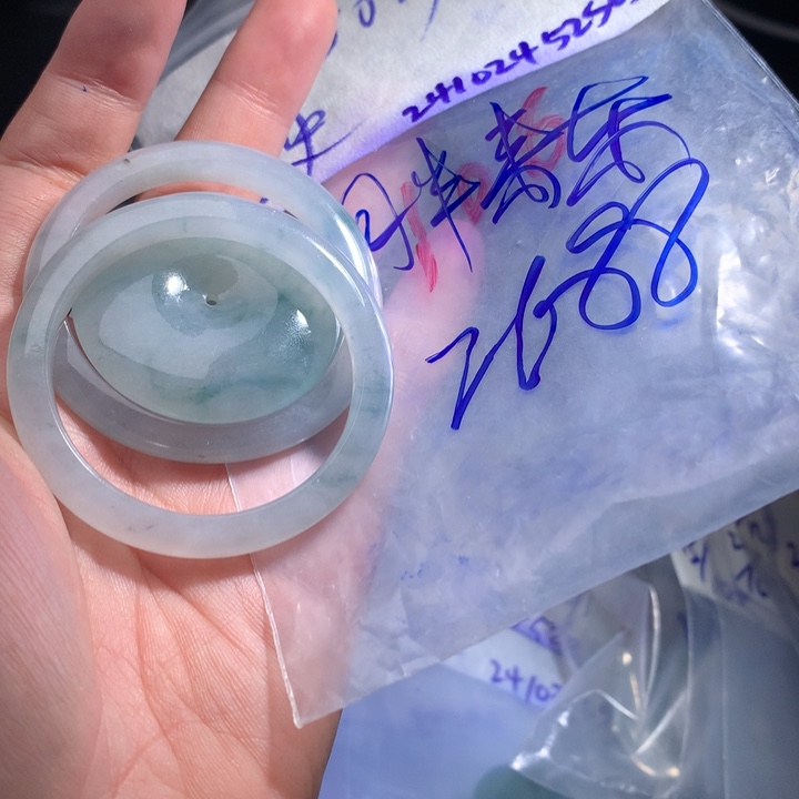 定制翡翠未镶嵌胖*东