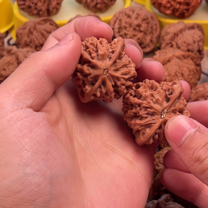 竹***马吊坠桃核秦闷全品