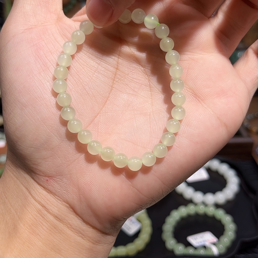 未镶嵌手链和田玉晴水卡6猫眼福利